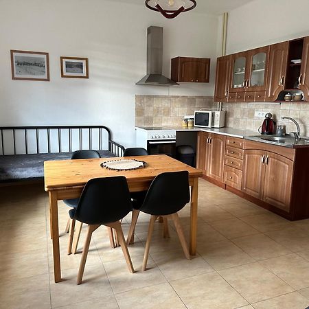Apartman Aneta Nove Mesto Na Morave Kültér fotó